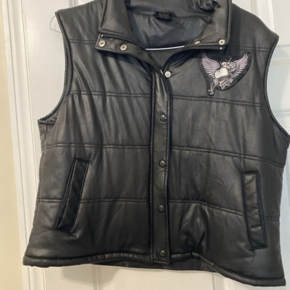 Raw Blue Xl‎ Men's Faux Black Leather Vest With Angel Wing Emblem 3675